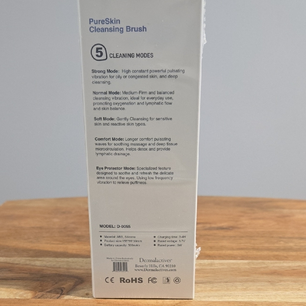 Dermalactives PureSkin Cleansing Brush *NEW* - Picture 2 of 4